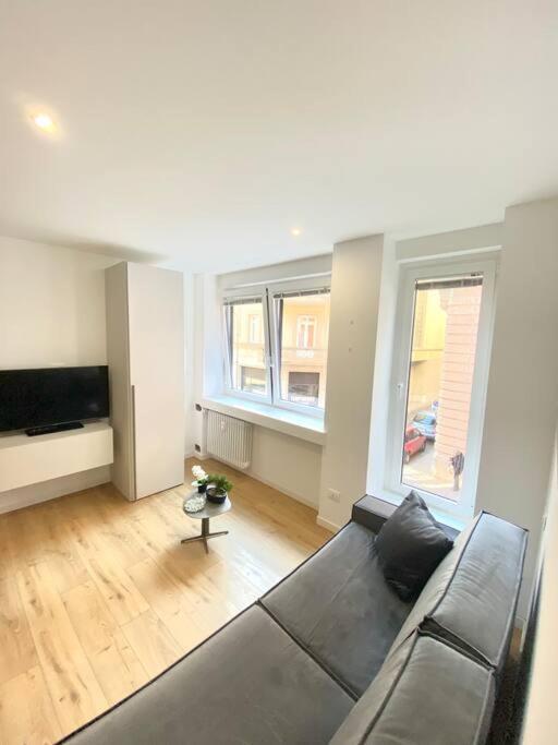 Udine Centro • New • Appartamento Moderno ภายนอก รูปภาพ