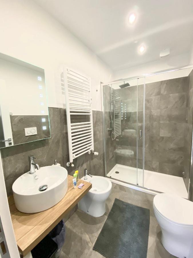 Udine Centro • New • Appartamento Moderno ภายนอก รูปภาพ